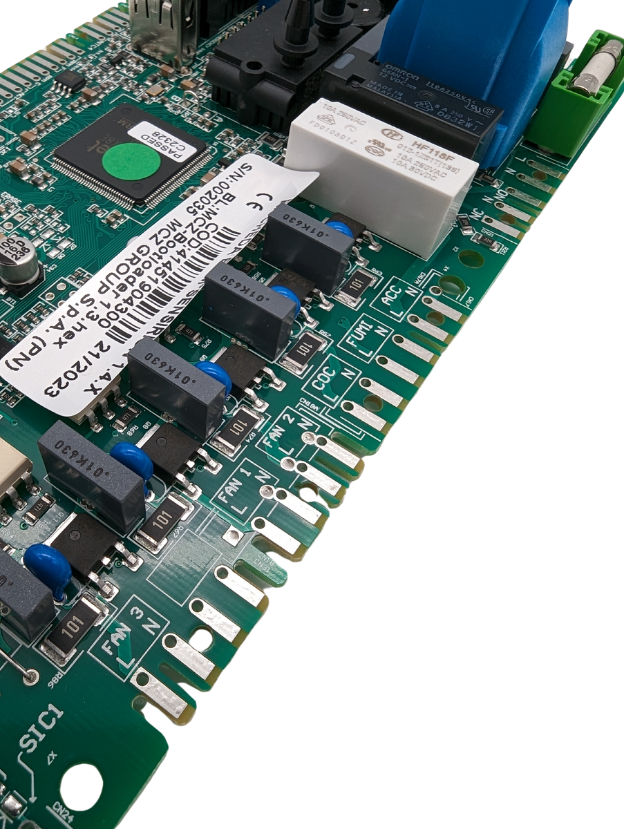 Hauptplatine MAESTRO als original MCZ GROUP Ersatzteil, mit der